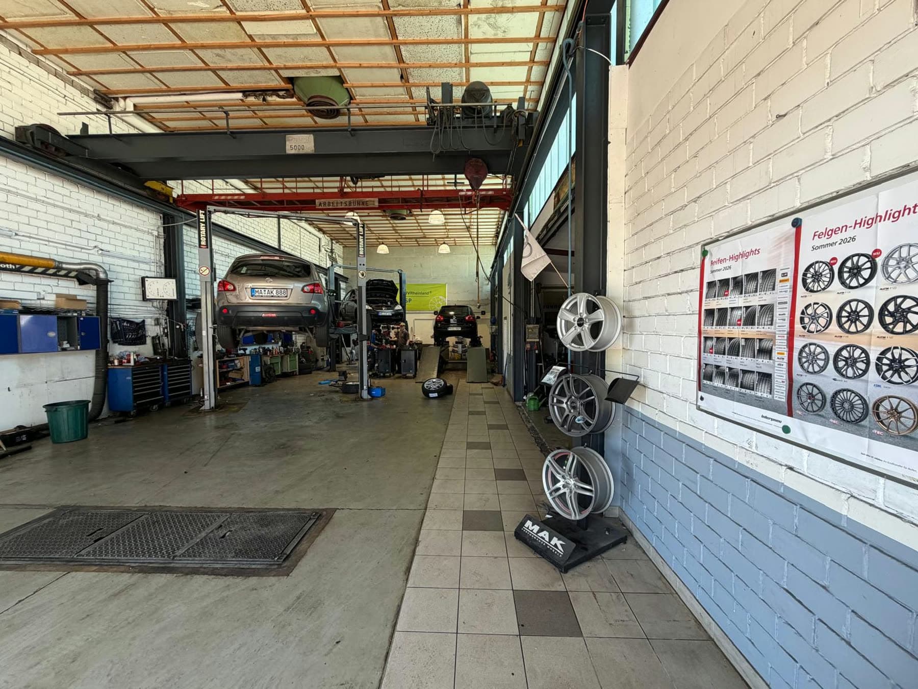 Werkstatthalle Garant Autoservice